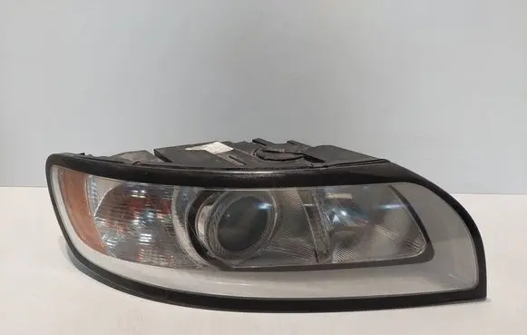Volvo V50 Headlight/headlamp 31265695 0301237202 LE06A6152