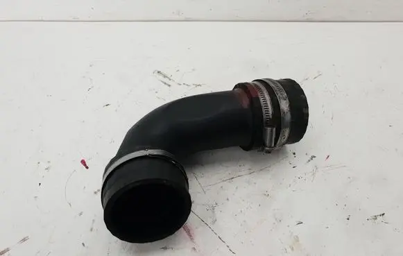 Volvo XC70 Intercooler hose/pipe 30751920