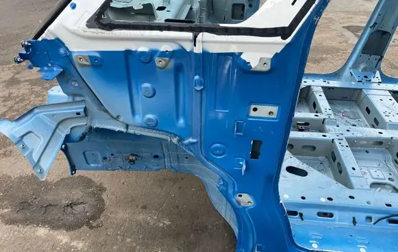 Front quarter panel