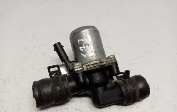 BMW 4 F32 F33 Coolant heater control valve 64119254742