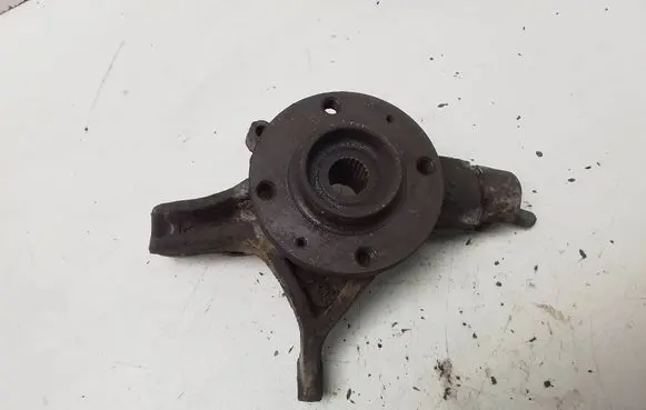 Citroen C4 I Front wheel hub