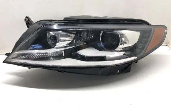 Volkswagen PASSAT CC Headlight/headlamp