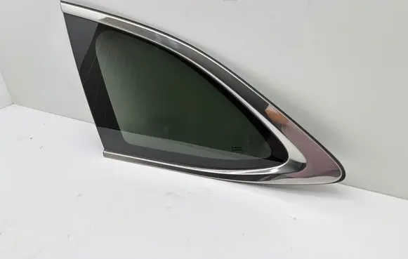 Subaru Outback (BT) Rear side window