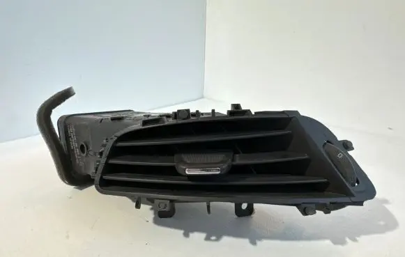 Opel Zafira C Dash center air vent grill 330188061 20885182