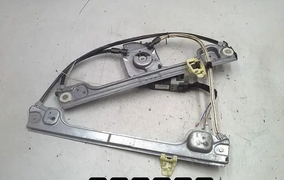 Peugeot 1007 Front door window regulator with motor 