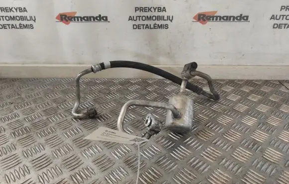 Toyota Prius Prime Air conditioning (A/C) pipe/hose