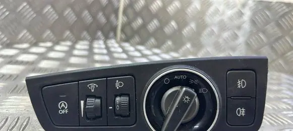 Hyundai i40 Light switch 3D9105100A