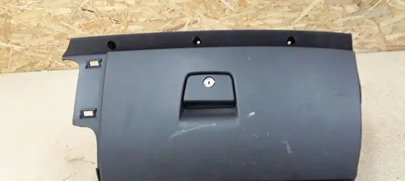 Volvo V50 Glove box set 8626141