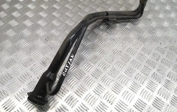 Fuel tank filler neck pipe