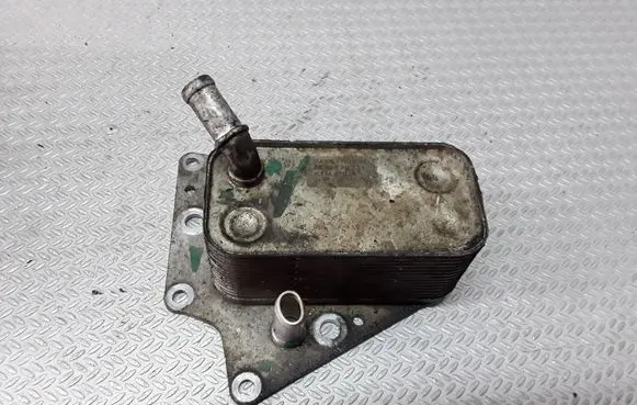 Saab 9-3 Ver2 Oil filter mounting bracket 5989070231