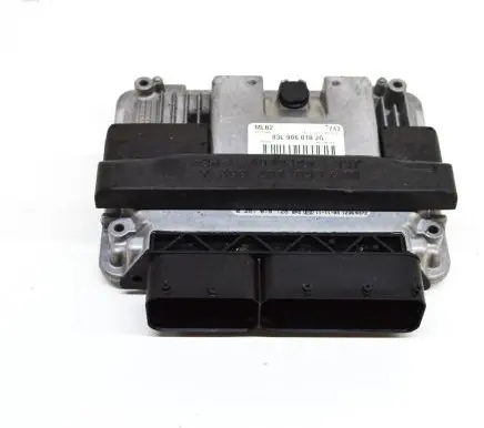 Audi A5 8T 8F Engine control unit/module 03L906018JG 0281018128