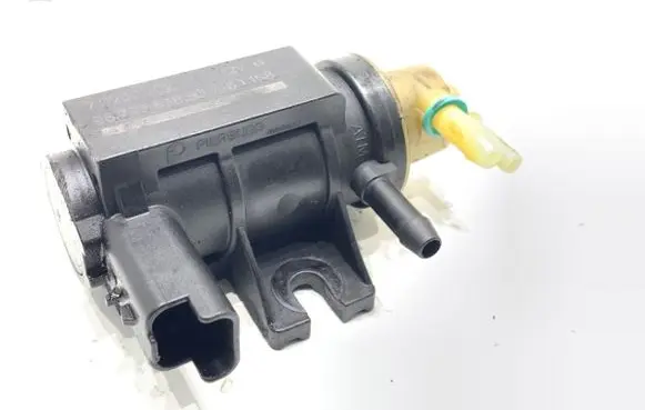 Peugeot 308 SW Fuel pressure regulator 9677363880