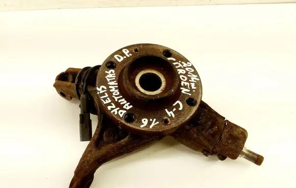 Citroen C4 II Front wheel hub