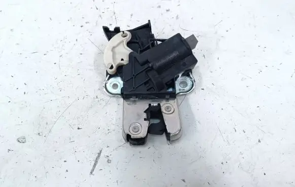 Audi A6 S6 C6 4F Tailgate/trunk/boot lock/catch/latch 4F5827505D