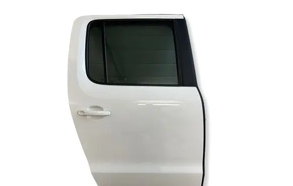 Volkswagen Amarok Rear door 