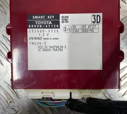 Toyota Prius+ (ZVW40) Keyless (KESSY) go control unit/module PRIUSZVW40