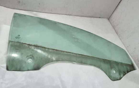 Alfa Romeo Mito Front door window/glass (coupe) 43R001582 AS2M3240DOT682 E000199