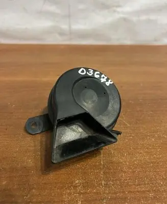 Mercedes-Benz CLK A209 C209 Horn signal A28657625 D3678