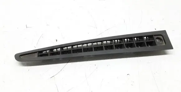 Mercedes-Benz Vaneo W414 Dashboard air vent grill cover trim A4148310060