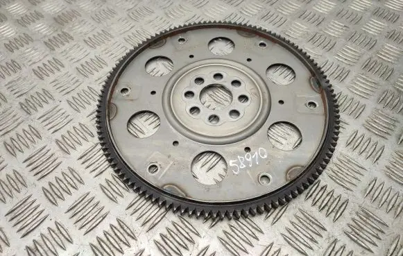 Toyota RAV 4 (XA50) Pressure plate 