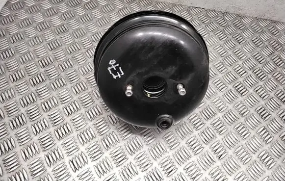 BMW X5 E70 Brake booster 32067474 6791409