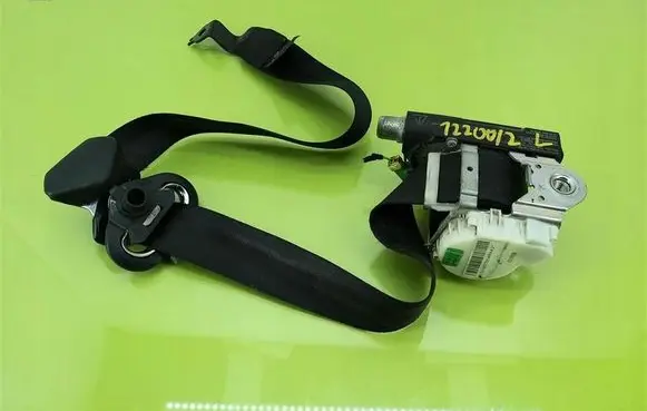 Skoda Roomster (5J) Front seatbelt L5J1857701ARAA2