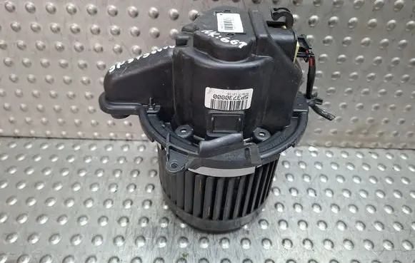 Renault Captur Heater fan/blower S25071661 5P3730000