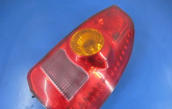 Mitsubishi Space Star Rear/tail lights MR913174