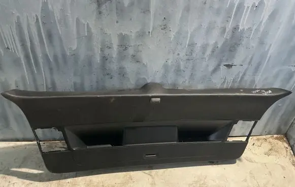 Volkswagen Golf VI Tailgate/boot lid cover trim 5K6867605