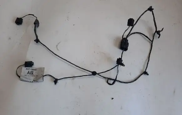 Jaguar XF Parking sensor (PDC) wiring loom 8X2T15B484