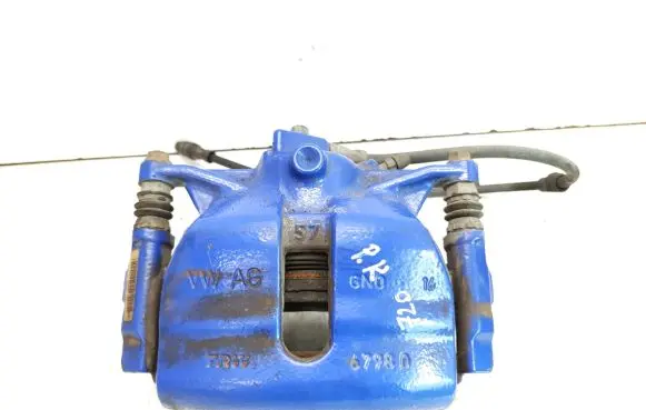 Volkswagen Golf VII Front brake caliper