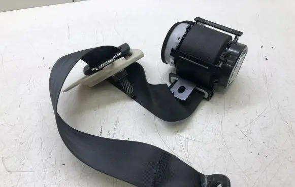 Honda CR-V Rear seatbelt A82850T1GG0W