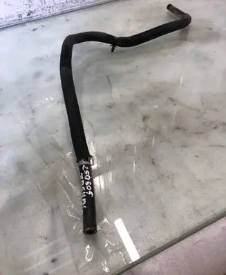 Nissan Qashqai J12 Engine coolant pipe/hose