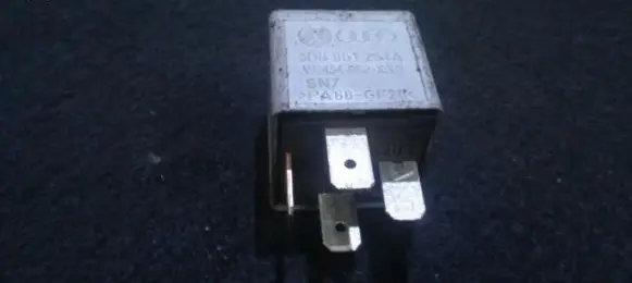 Audi A4 S4 B6 8E 8H Other relay 8d0951253a 373