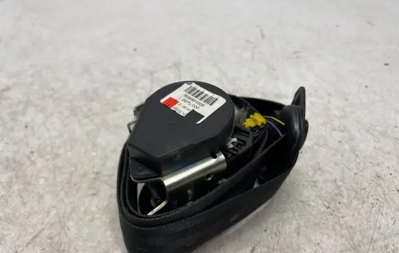 Land Rover Range Rover Sport L320 Front seatbelt 609301000