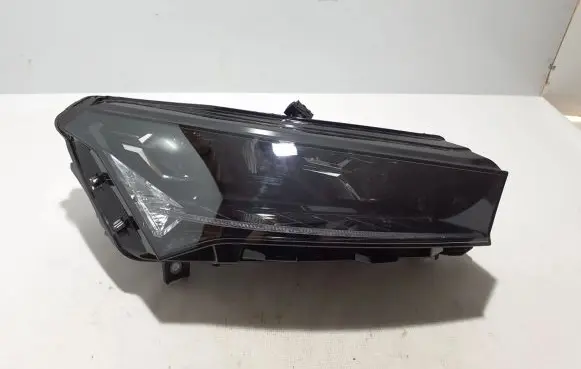 Skoda Enyaq iV Headlight/headlamp 5LB941016A
