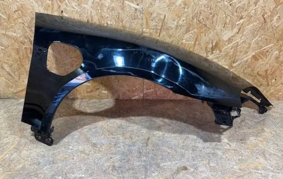 Porsche Taycan 9J1 Fender 9J1805626porsche 9J1805626