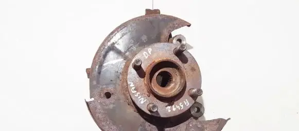 Nissan Almera Front wheel hub