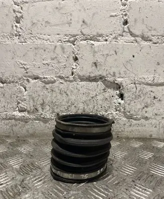 Intercooler hose/pipe