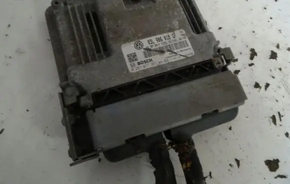 Volkswagen Scirocco Engine control unit/module 03L906018GF