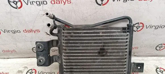 Engine oil radiator