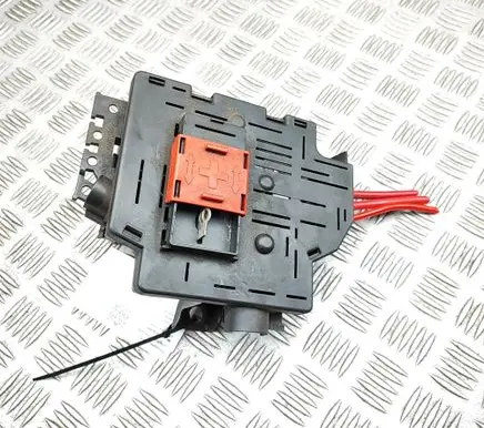 Mercedes-Benz GLE W167 Fuse module A1675404528