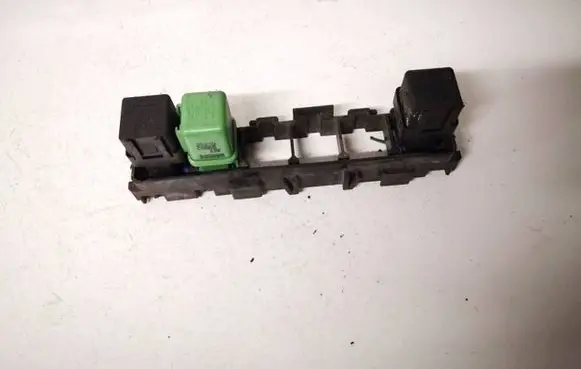 Nissan Primera Fuse box set 25230C9965