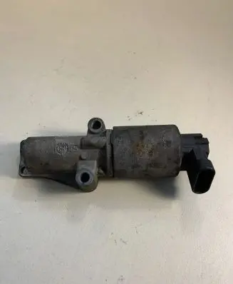 Opel Astra H EGR valve 72838400 24445700