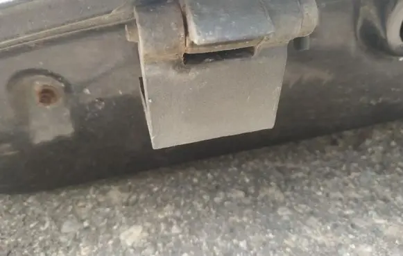 Peugeot 807 Front door upper hinge