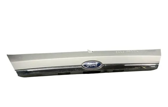 Ford Fiesta Trunk door license plate light bar 8A61A43404D