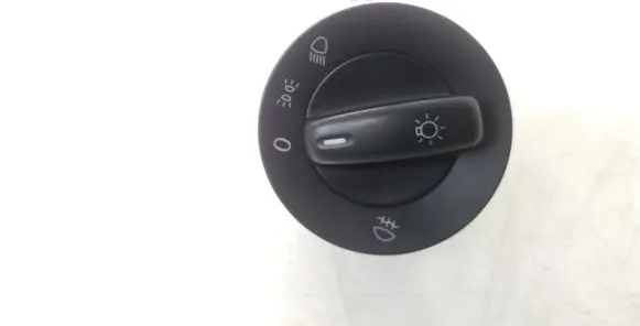 Volkswagen PASSAT B6 Light switch 1K0941431AH