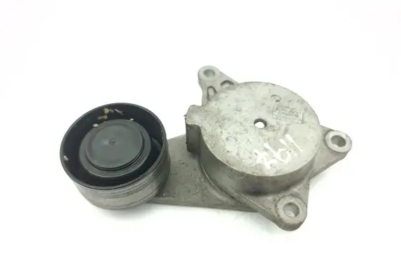KIA Ceed Generator/alternator belt tensioner 2528104520