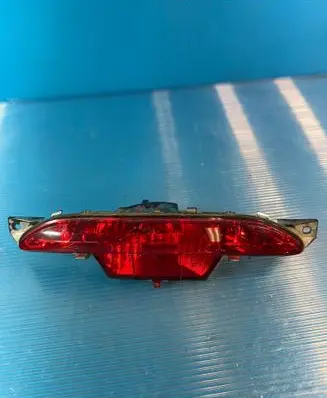 Peugeot 208 Third/center stoplight 04192310 UA0ELN