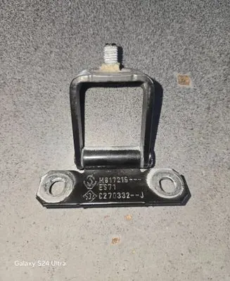 Renault Clio III Tailgate/trunk/boot hinge C270332 M617219 ES7J